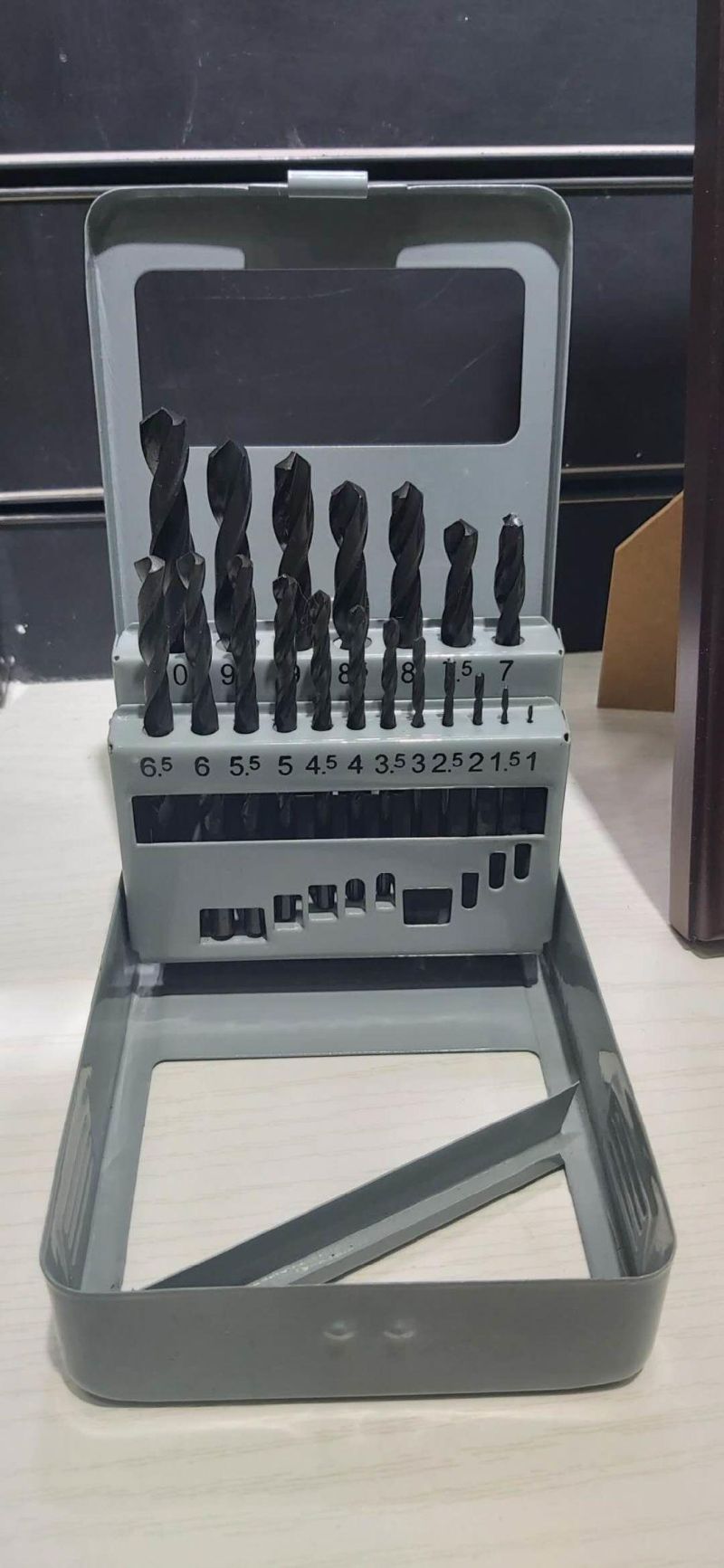 19PCS Set HSS Twist Drill Bit for Metal