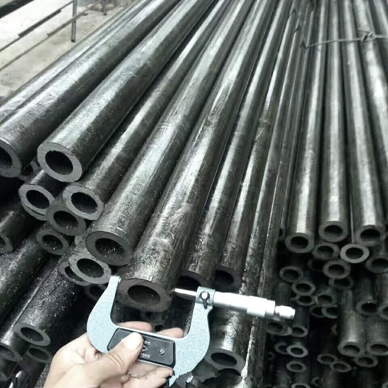 Welded Oiled Round Carbon Steel Pipe for Machinery Industry C45