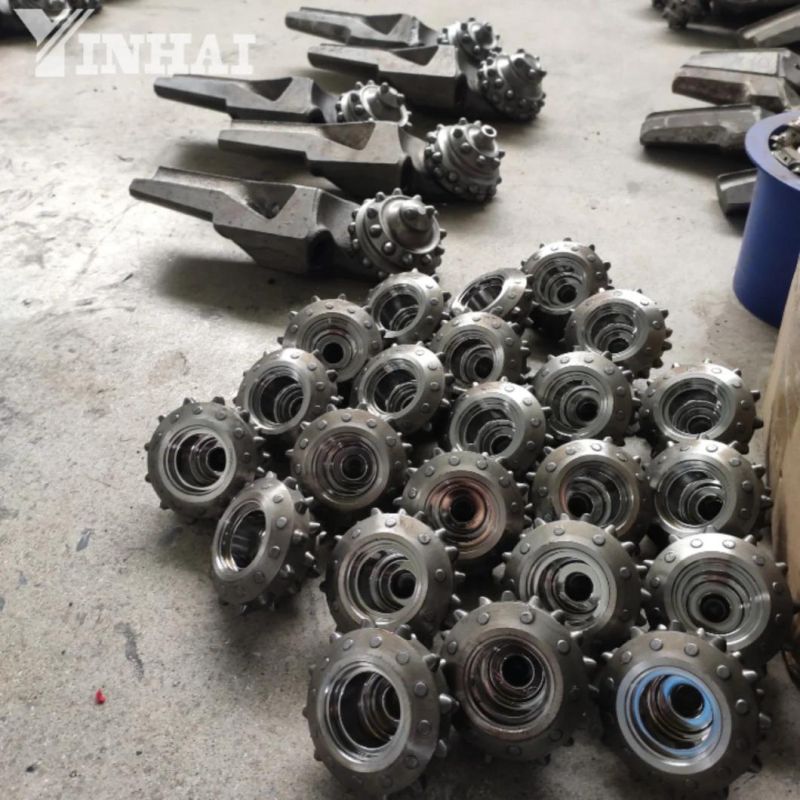 API Manufacturer 5 7/8" Tricone Drill Bits